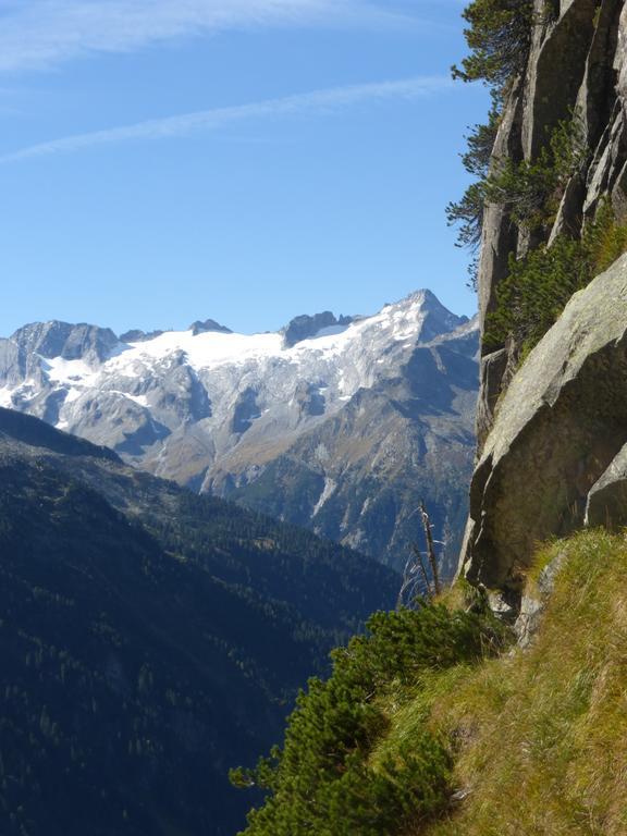 Ferienwohnung Zillertal - Schwemberger 푸겐 객실 사진